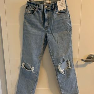 Abercrombie & Fitch The 90s Straight Jean